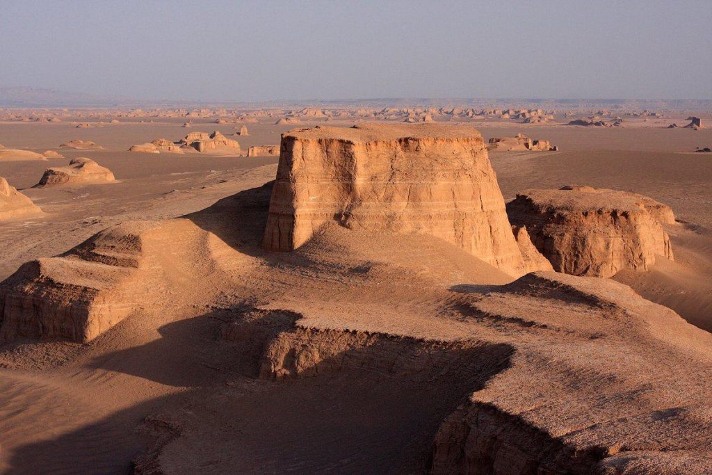 Kaluts (yardangs), Dasht-e Lut